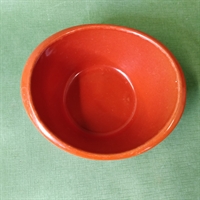 oval rustfarvet støbejerns skål, gammel 